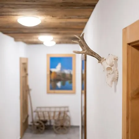 Chasa Chamuotsch * Sent