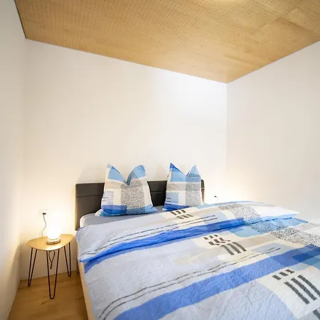 Chasa Chamuotsch Apartment Sent