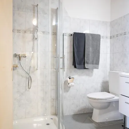 Chasa Chamuotsch Apartment