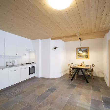 Chasa Chamuotsch 센트